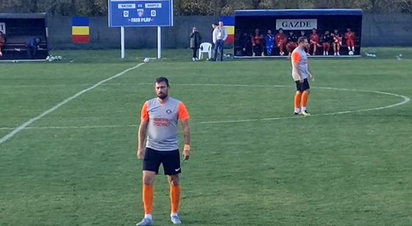 ”Ca pe vremuri!”. Gabi Tamaș a rămas impresionant, după debutul în Liga a 4-a