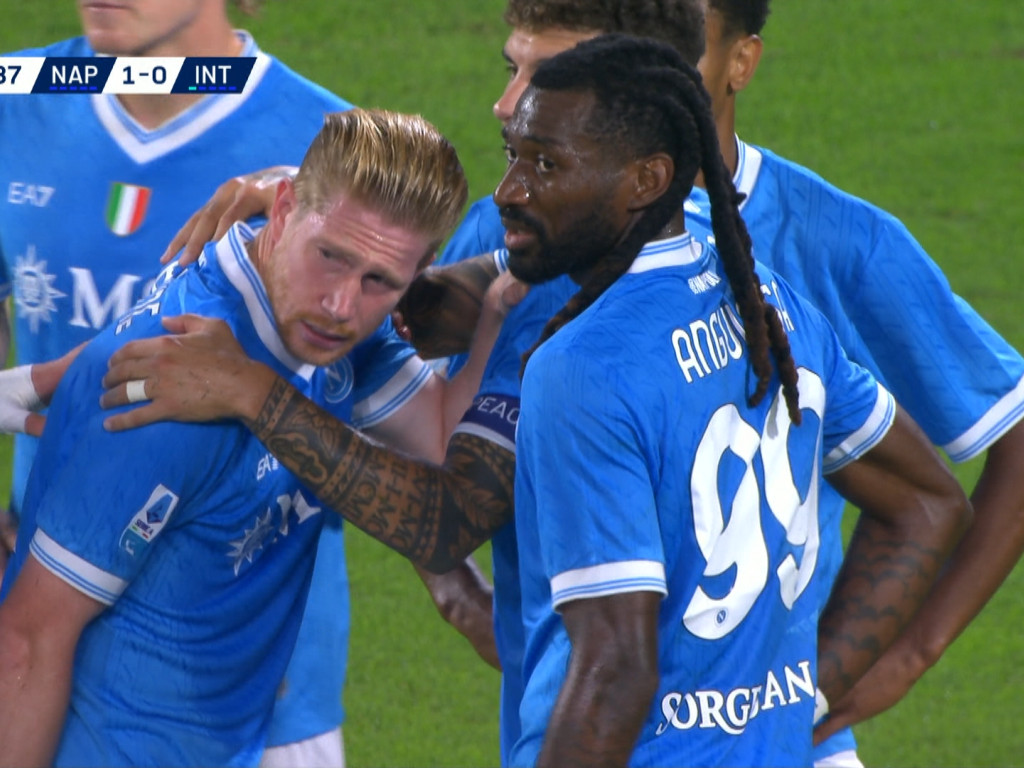 ”N-am mai văzut așa ceva”. Imagini greu de privit sub ochii lui Cristi Chivu, la Napoli - Inter