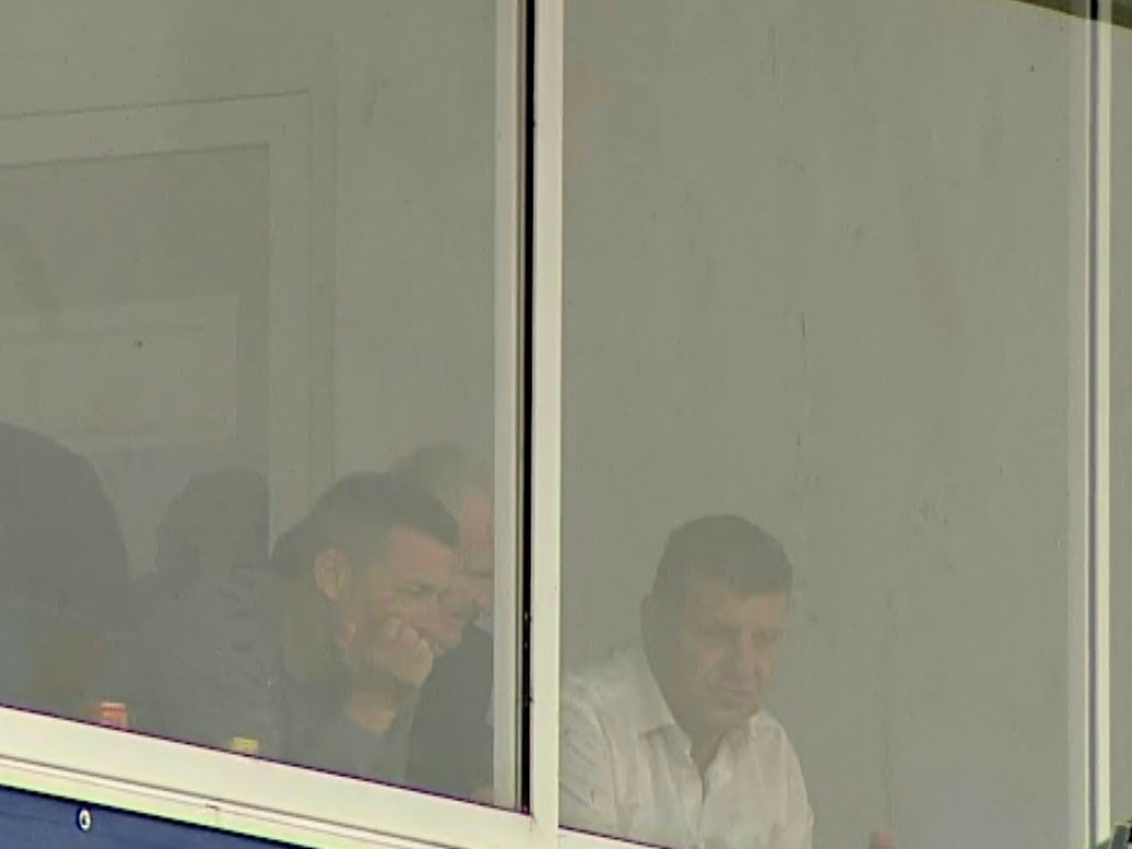La mai puțin de o oră și jumătate de la conferință, Costel Gâlcă a fost surprins la un meci din SuperLiga