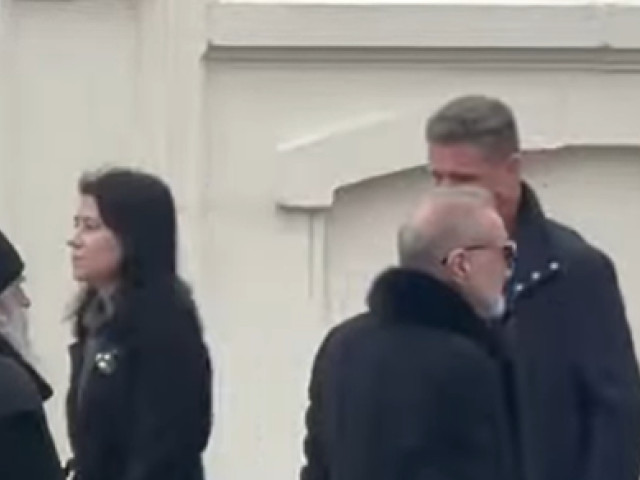 Gigi Becali la sfințirea Catedralei Neamului: Emoții și controverse
