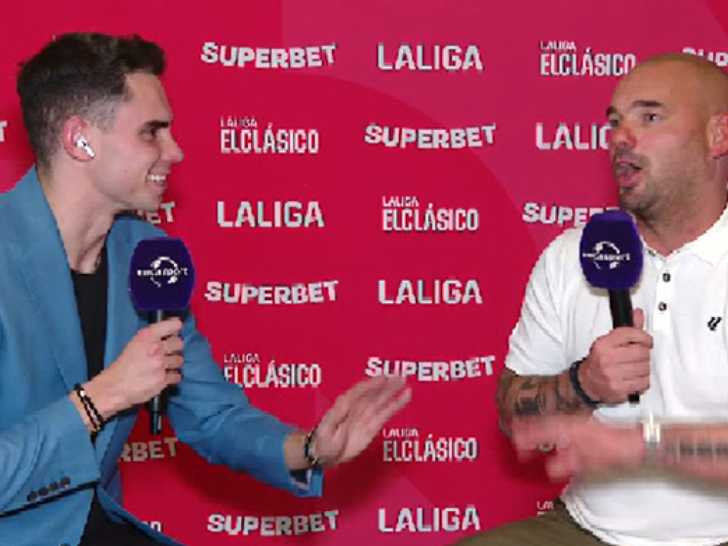Sneijder a spus ÎN DIRECT cele 3 cuvinte în română pe care le-a învățat de la Chivu: ”Nu cred că e nevoie de traducere”