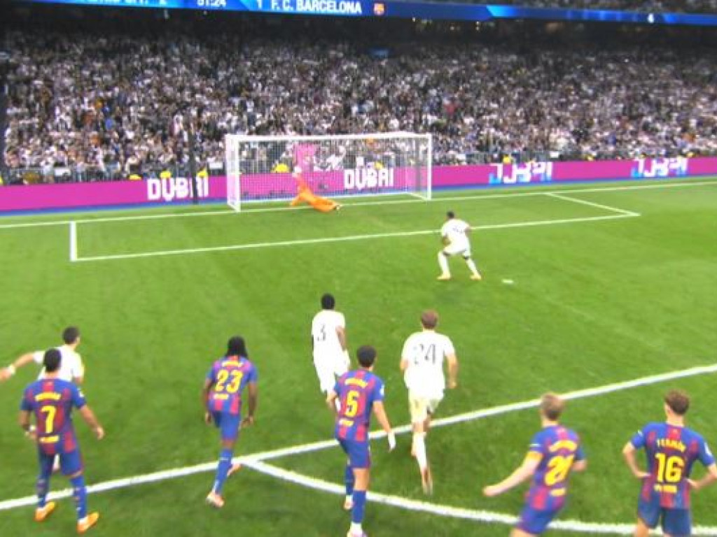Real Madrid - Barcelona 2-1, ACUM, Digi Sport 1. Penalty ratat de Mbappe!