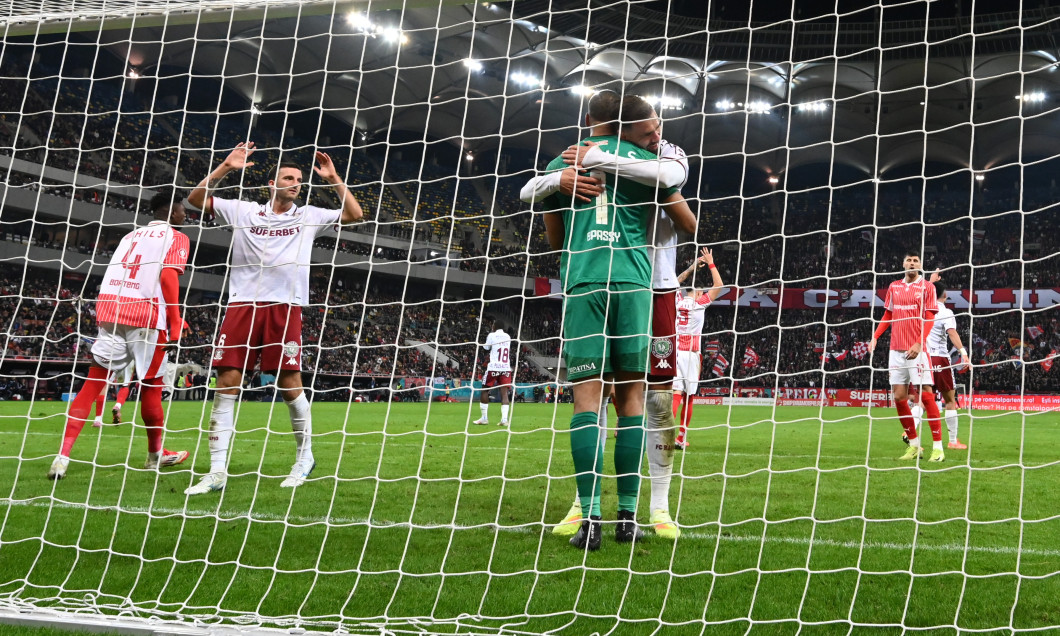 FOTBAL:DINAMO BUCURESTI-RAPID BUCURESTI, SUPERLIGA SUPERBET (19.10.2025)