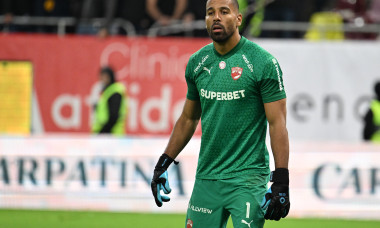 FOTBAL:DINAMO BUCURESTI-RAPID BUCURESTI, SUPERLIGA SUPERBET (19.10.2025)