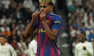 Lamine Yamal of FC BARCELONE during the La Liga match between Real Madrid and FC Barcelona on October 26, 2025 at the Bernabeu Stadium in Madrid, Spain - Photo Laurent Lairys