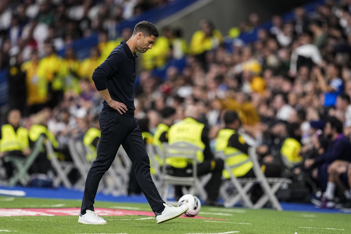Neașteptat! Xabi Alonso i-a prezentat scuzele unui jucător de la Real Madrid, ”pentru ce i-a făcut la El Clasico”
