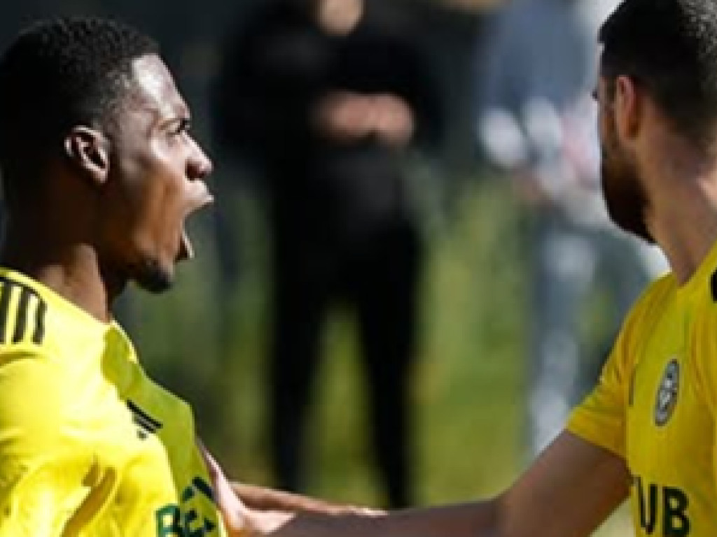 Cea mai slabă echipă din prima ligă conducea cu 2-1 la pauză, în Cupă, o formație din al treilea eșalon. A urmat ”măcelul”