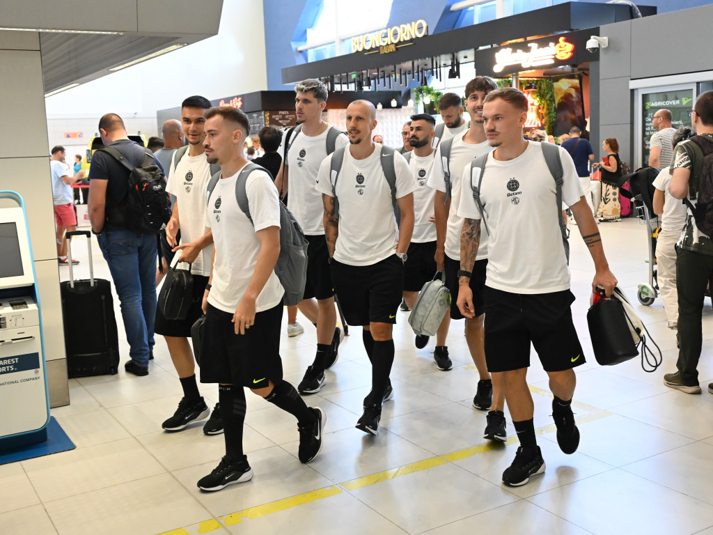 Doi jucători importanți ai FCSB-ului n-au făcut deplasarea la Bistrița