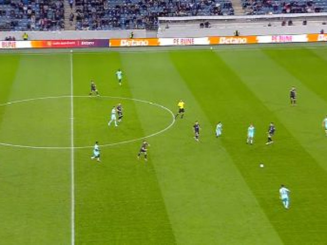 Sănătatea Cluj - Universitatea Craiova 0-1: Aurelian Ghișă, la 61 de ani, face istorie