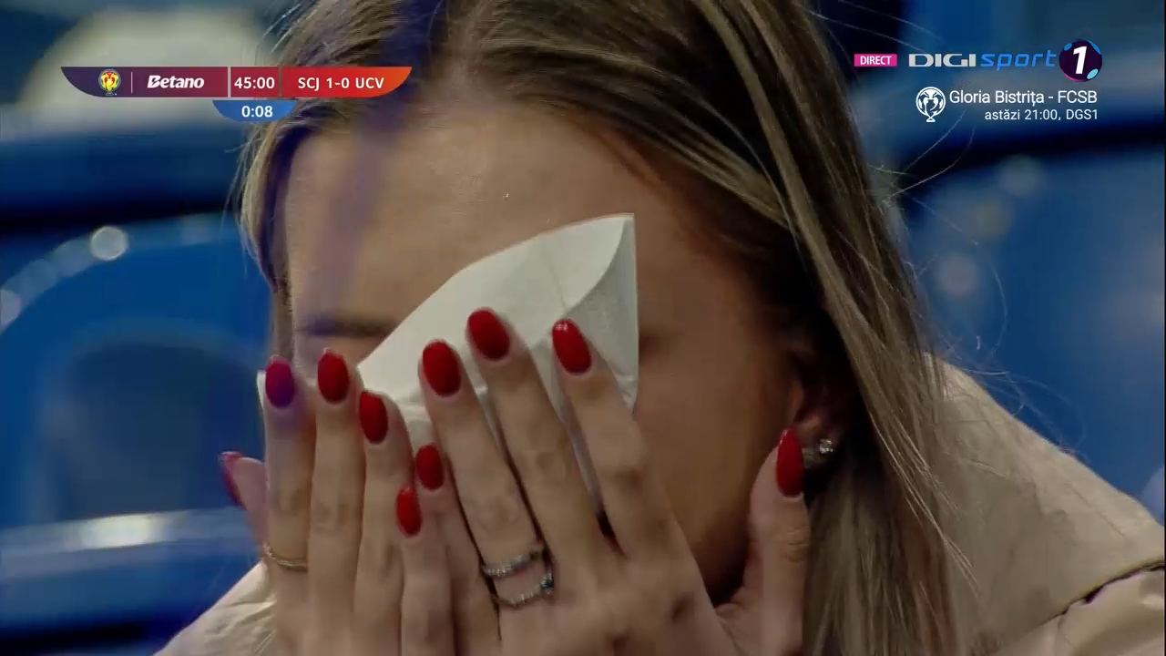 Reacția suporterilor Universității Craiova, după golul complet neașteptat al Sănătății Cluj