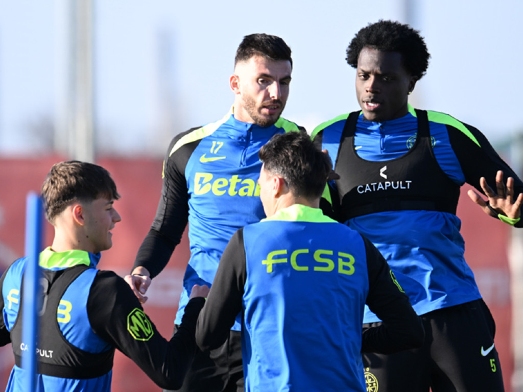 Premieră: e titular la FCSB! Primul 11 al roș-albaștrilor la meciul cu Gloria Bistrița din Cupă