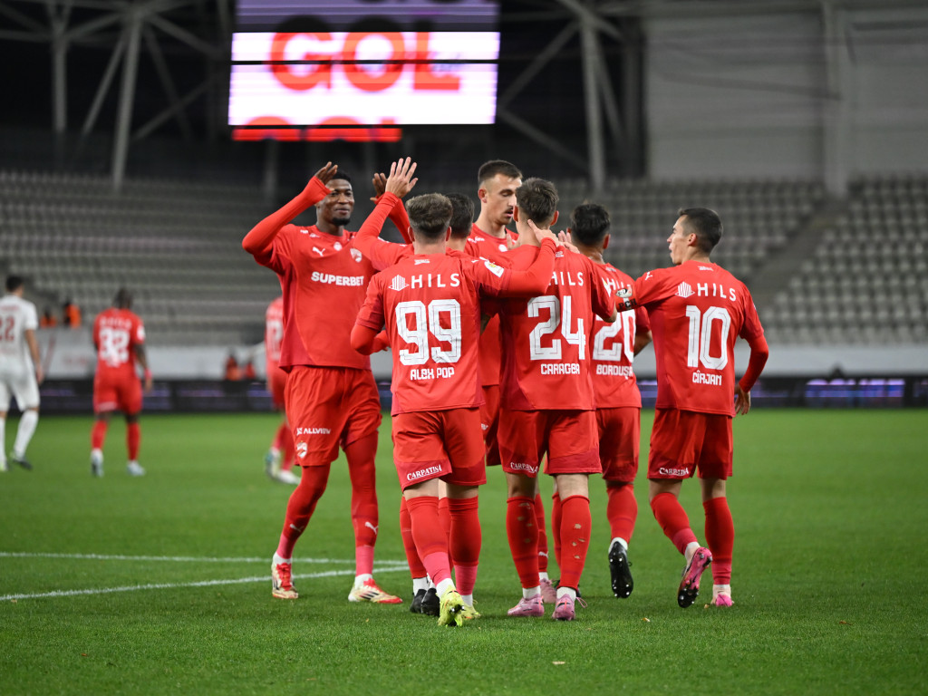 Decizie categorică luată de Dinamo în privința transferurilor după accidentările suferite de Sivis și Cristi Mihai