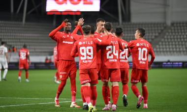 FOTBAL:CS DINAMO BUCURESTI-FC DINAMO BUCURESTI, CUPA ROMANIEI BETANO (28.10.2025)