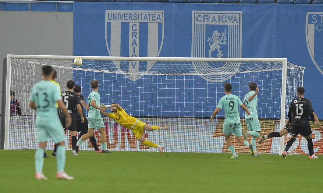 FOTBAL:CS SANATATEA SERVICII PUBLICE CLUJ-UNIVERSITATEA CRAIOVA, CUPA ROMANIEI BETANO (29.10.2025)