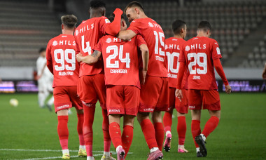 FOTBAL:CS DINAMO BUCURESTI-FC DINAMO BUCURESTI, CUPA ROMANIEI BETANO (28.10.2025)