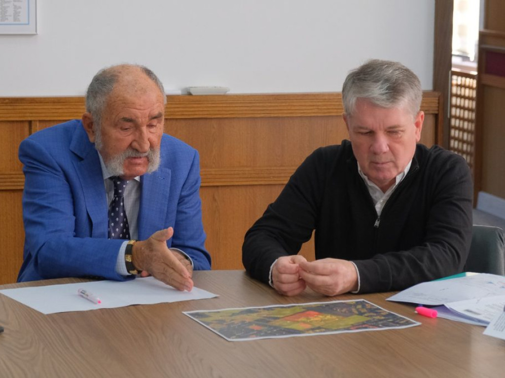 Ion Țiriac n-a stat pe gânduri și a făcut marele anunț: "O termin până vara viitoare!"