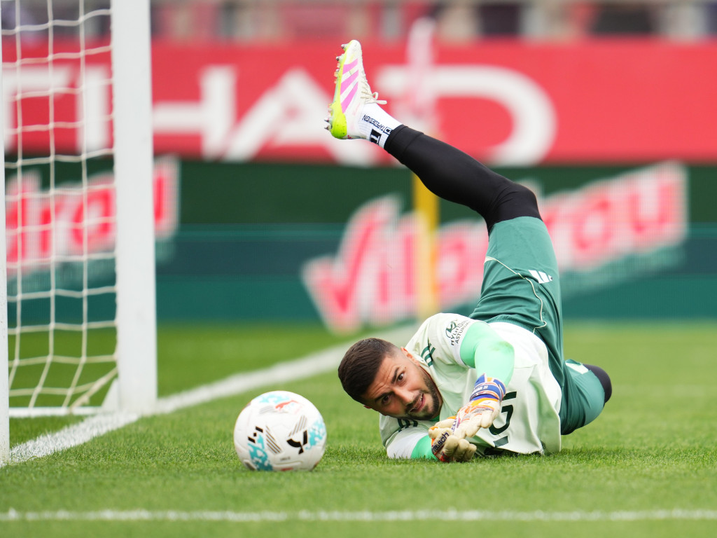 Spaniolii s-au convins de Horațiu Moldovan după debutul la Oviedo: "Situație complicată"