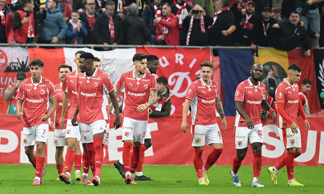 FOTBAL:DINAMO BUCURESTI-CFR CLUJ, SUPERLIGA SUPERBET (31.10.2025)