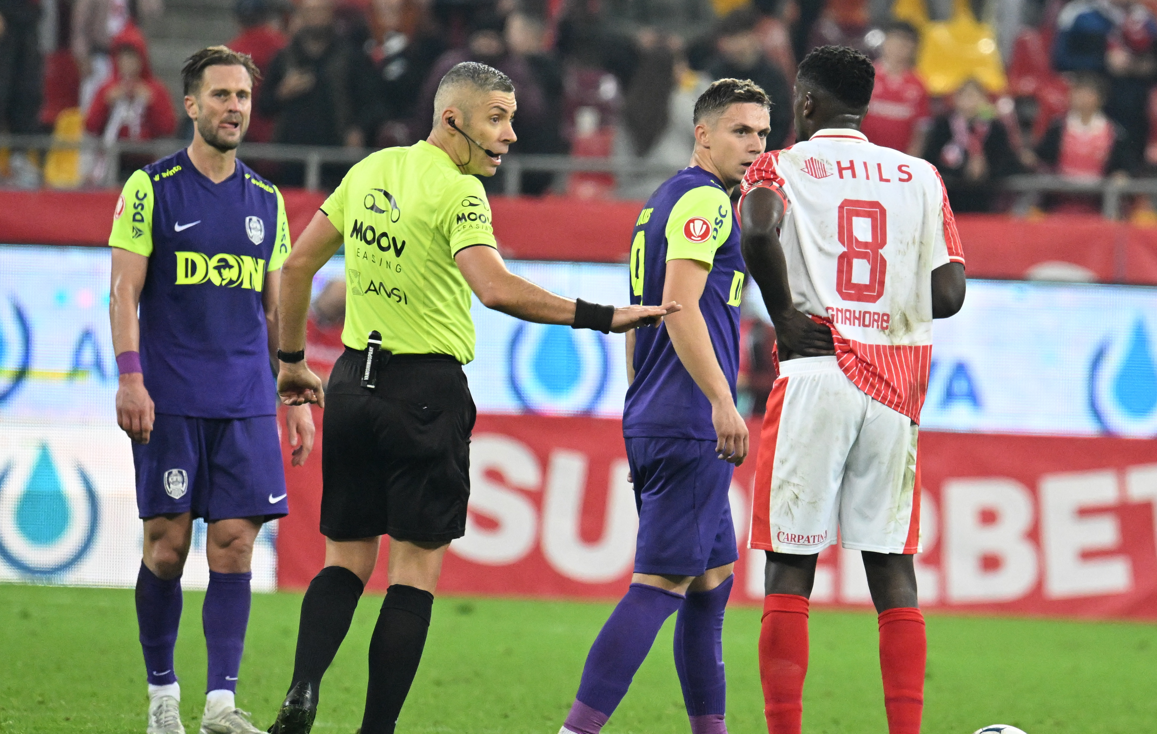 Amenzi uriașe după Dinamo - CFR Cluj. Suma pe care trebuie să o achite ”Câinii”