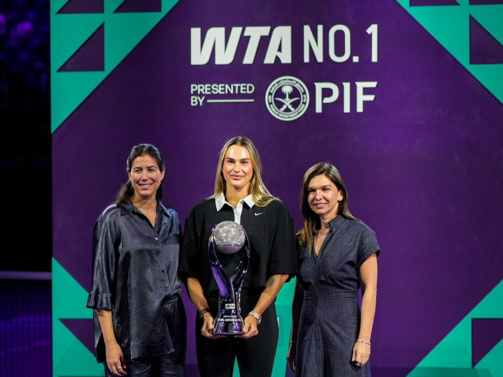 Simona Halep, rol special la Turneul Campioanelor: a acordat trofeul pentru locul 1 WTA