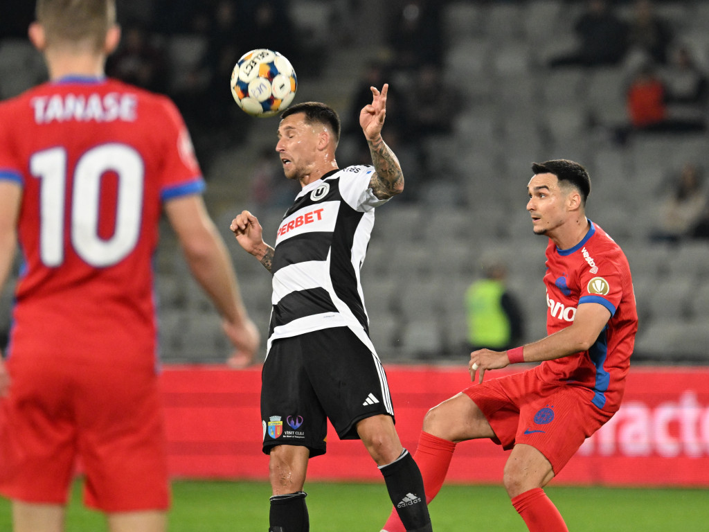 ”Primul galben s-a acordat ușor”! A acuzat arbitrajul după ”U” Cluj - FCSB 0-2