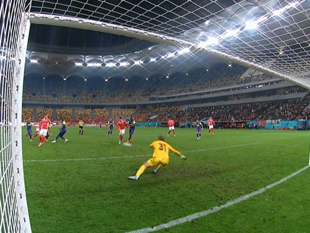 Reacția jucătorilor de la CFR Cluj la golul marcat de Soro