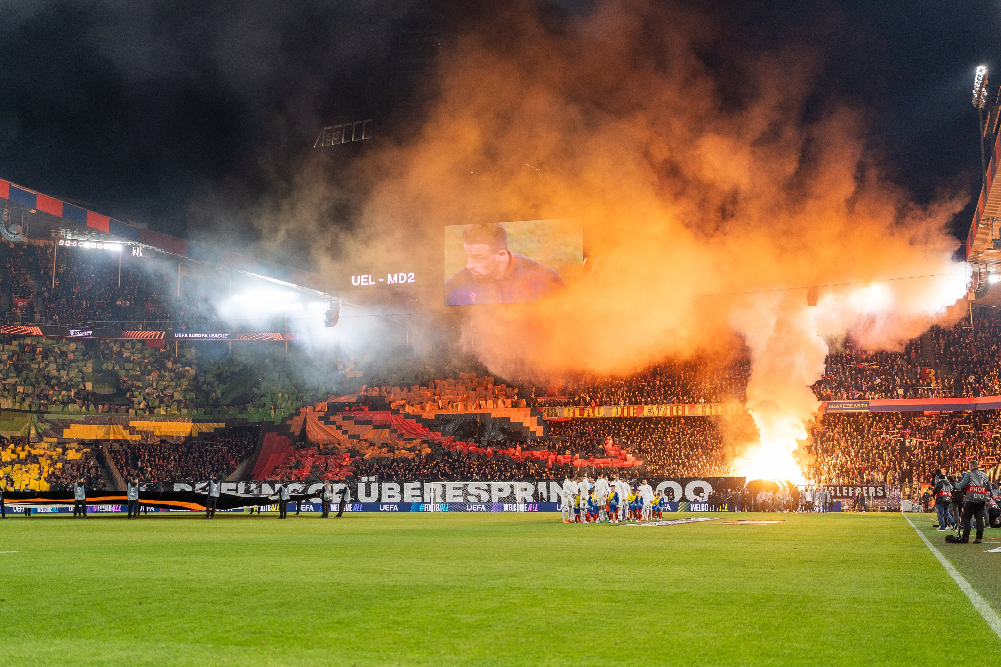 UEFA a făcut anunțul! Câți spectatori sunt așteptați la Basel - FCSB