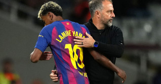 FC Barcelona v Elche CF - LaLiga EA Sports