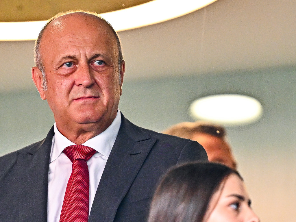 Dan Șucu ia azi decizia pentru viitorul lui Genoa: două nume au rămas pe listă. Cine e favoritul