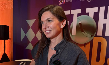 simonahalep_1762084265_3756957575754397048_2018323536