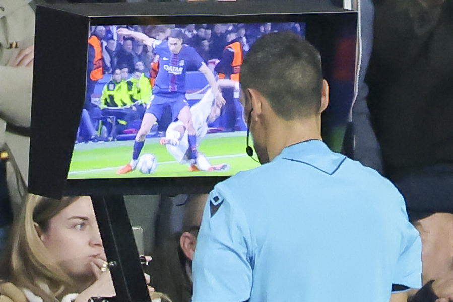 A început să plângă: ”Lovitură majoră pentru PSG”. Luis Diaz a văzut cartonașul roșu