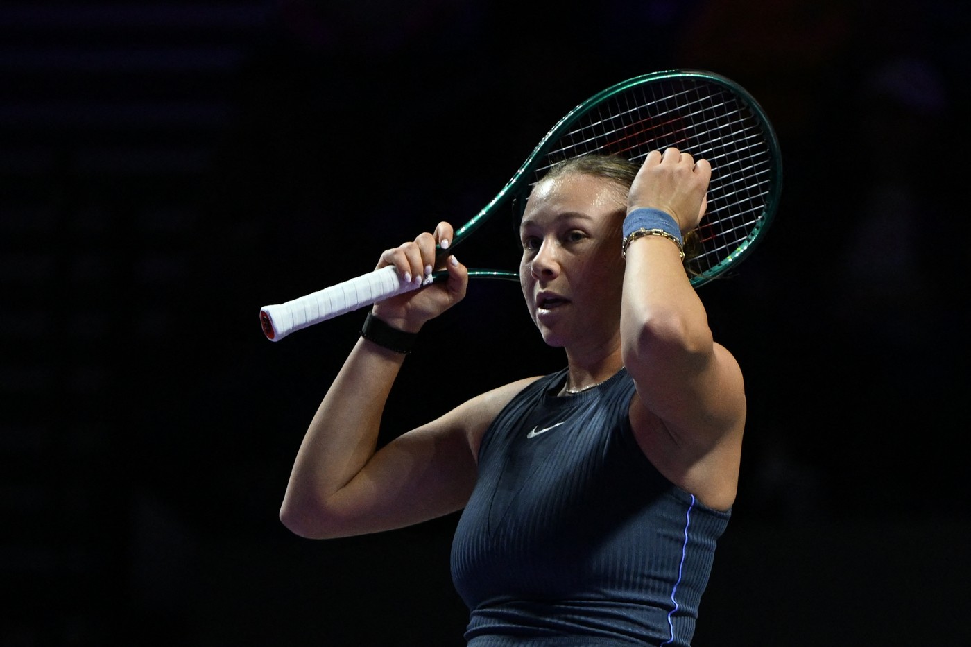 Turneul Campioanelor: Iga Swiatek - Amanda Anisimova 7-6, 4-6, 2-6. Elena Rybakina - Ekaterina Alexandrova 6-4, 6-4