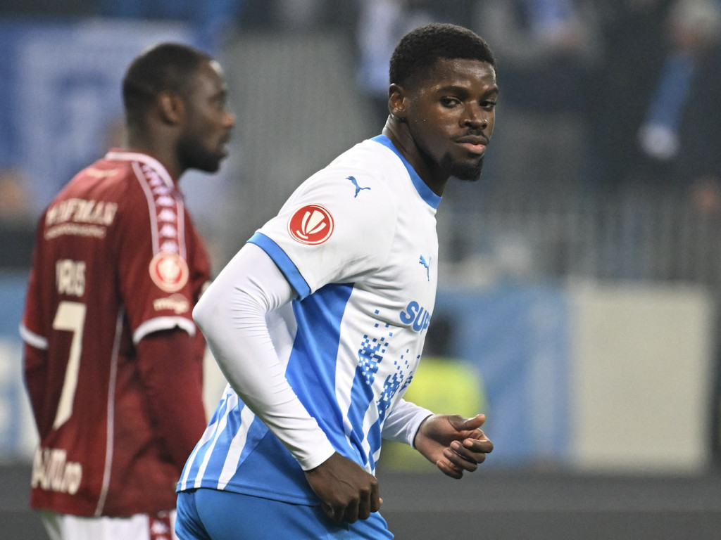 Ce a spus Steven Nsimba, înainte de Rapid Viena - Universitatea Craiova