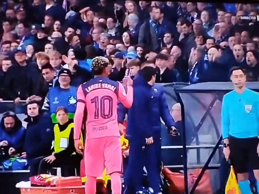 Nu s-a văzut la TV! Lamine Yamal s-a uitat la el și i-a făcut semn: un nou episod ”ne batem”?