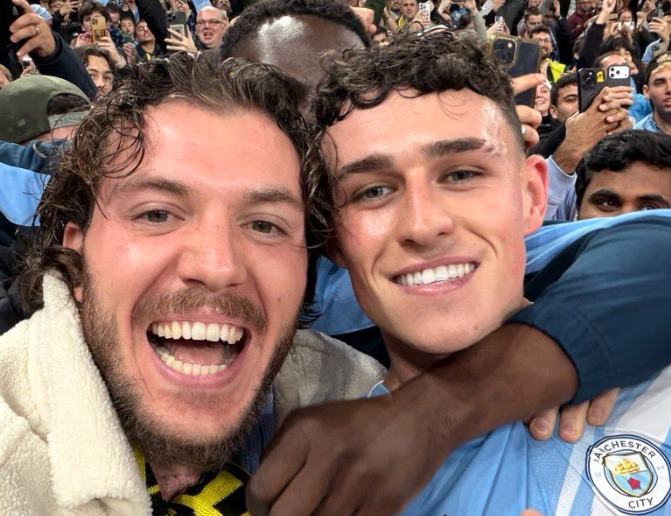 A marcat în Manchester City - Dormund și apoi și-a făcut un selfie cu un suporter