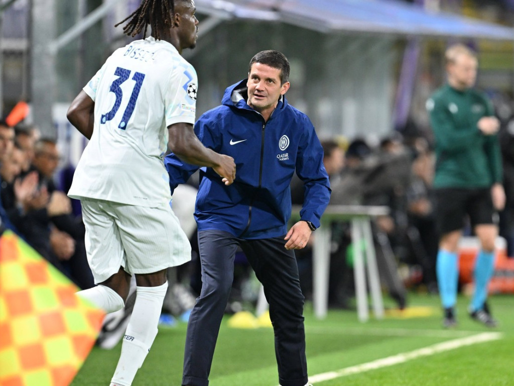 Cristi Chivu l-a pus pe lista de transferuri și Inter a fixat prețul: 50.000.000 €