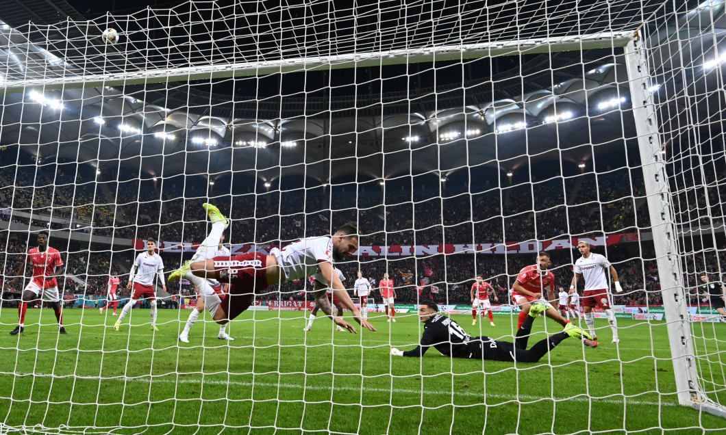 FOTBAL:DINAMO BUCURESTI-RAPID BUCURESTI, SUPERLIGA SUPERBET (19.10.2025)