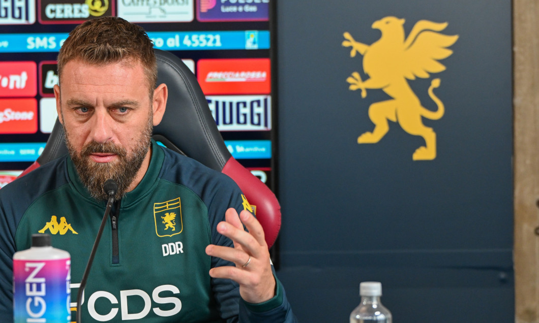 Conferenza Stampa Daniele De Rossi Nuovo Allenatore Del Genoa