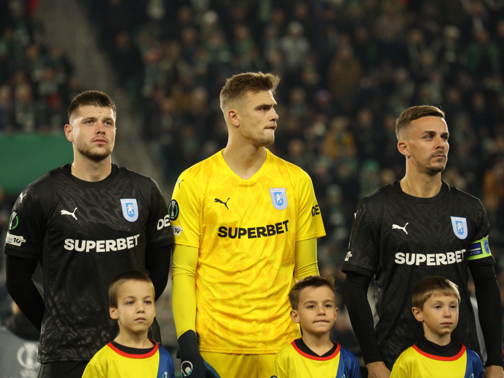 Ce meci se anunță pentru Universitatea în Conference: o echipa neînvinsă în Europa ajunge la Craiova