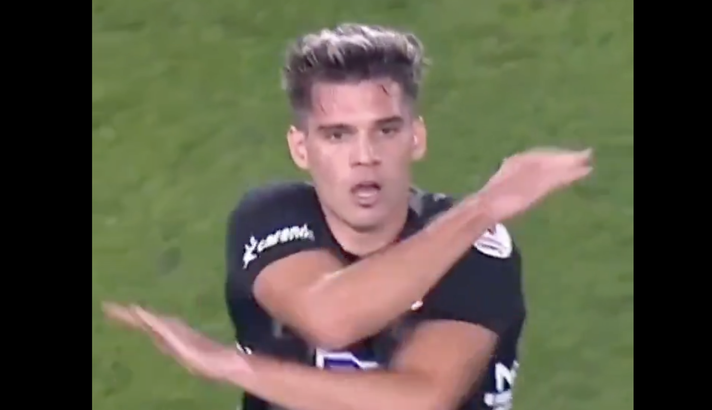 Gluma făcută de turci, după ce Ianis Hagi a marcat golul carierei