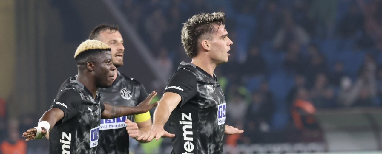 Imagine Stire Ianis Hagi a ridicat stadionul în picioare în Turcia: Amintește de tatăl său | 2review.ro