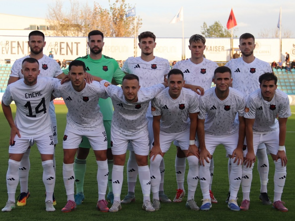 FCSB i-a deraiat cariera! Ce se întâmplă cu fotbalistul pe care Gigi Becali îl numea "pictor"