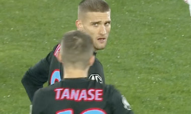 Screenshot 2025-11-09 at 23.07.01