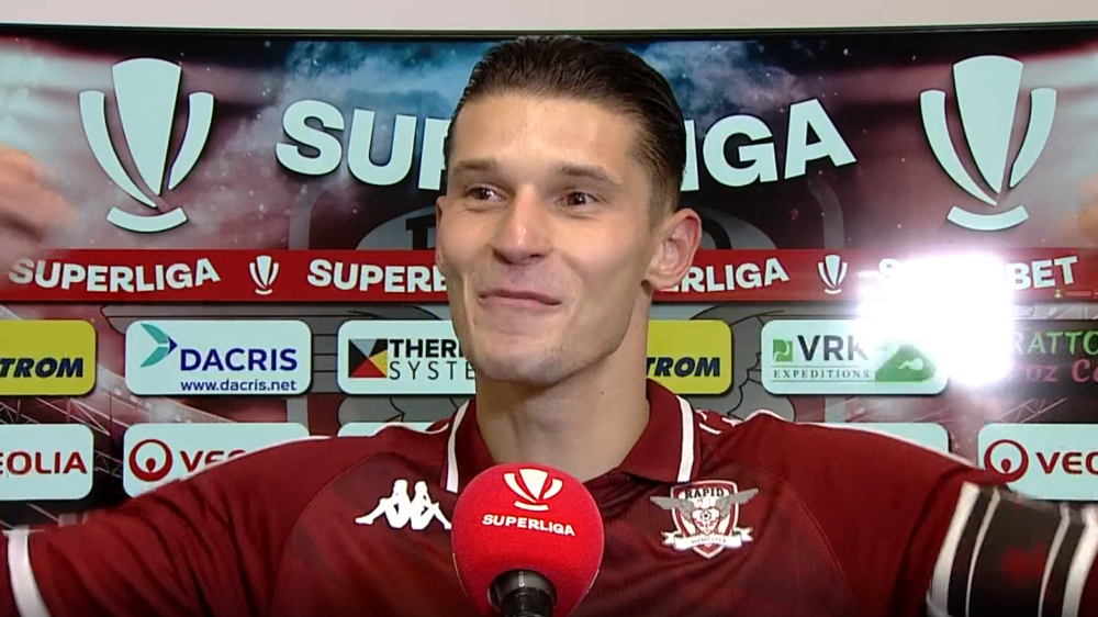 Alexandru Dobre a început să cânte la flash-interviu, după ce Rapid a devenit lider în România