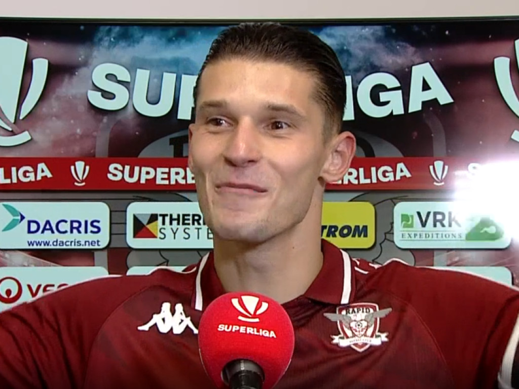 Alexandru Dobre a început să cânte la flash-interviu, după ce Rapid a devenit lider în România