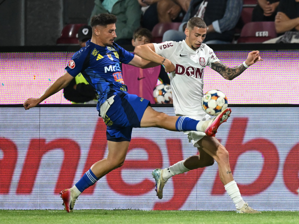 Unirea Slobozia - CFR Cluj, LIVE VIDEO, 14:30, Digi Sport 1. Daniel Pancu debutează pe banca ardelenilor