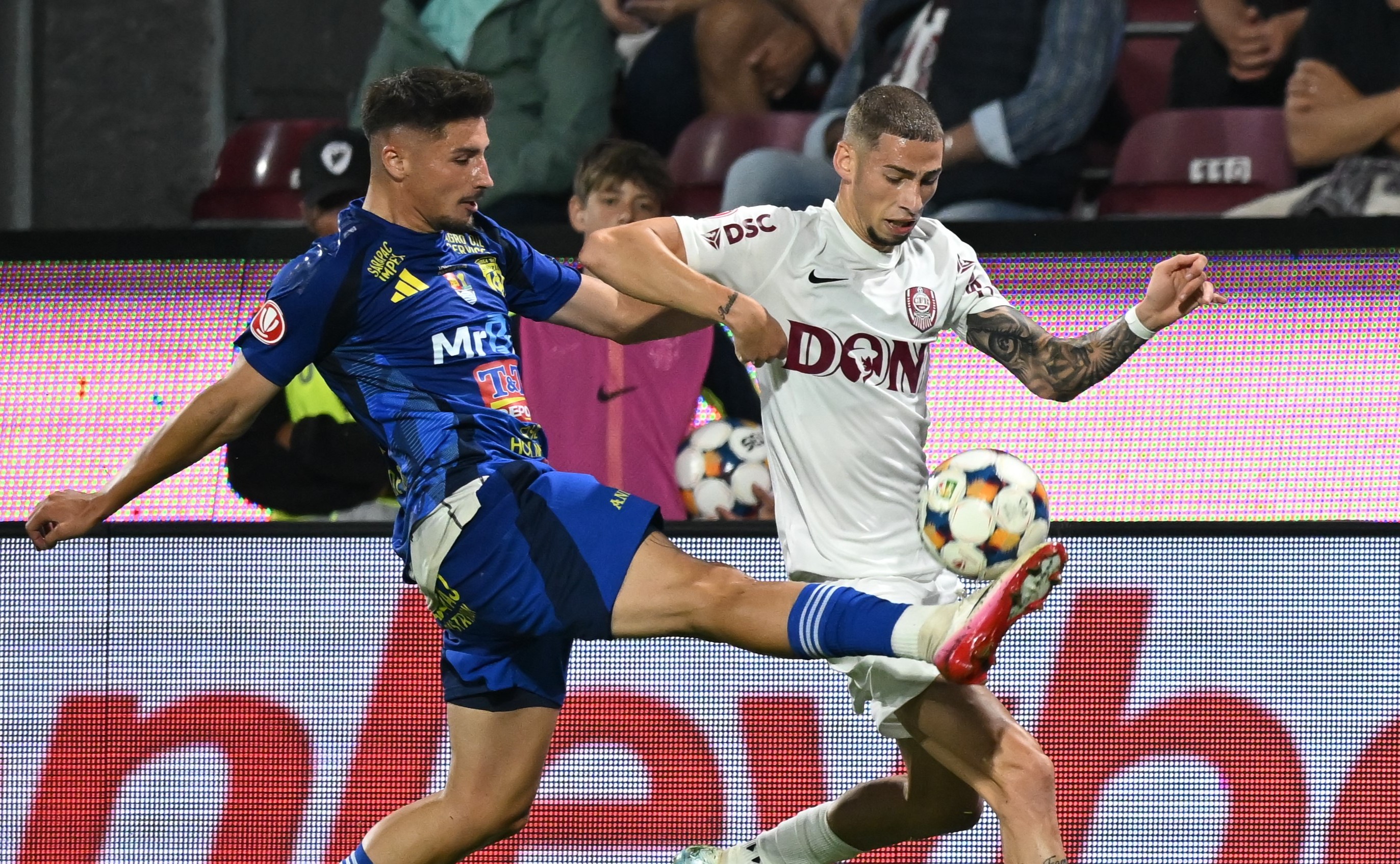 Unirea Slobozia - CFR Cluj 0-0, ACUM, pe Digi Sport 1. A început meciul!
