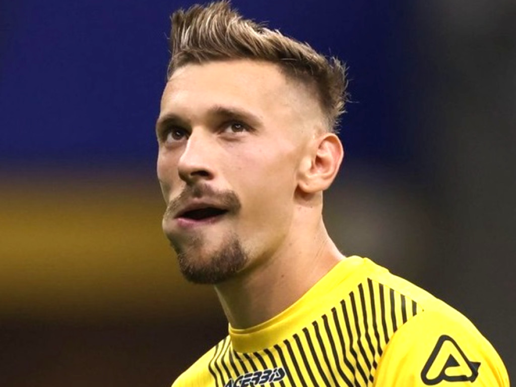 Barcelona, fără milă: Radu a luat patru goluri de la Lewandowski și Yamal! Nota primită după meci