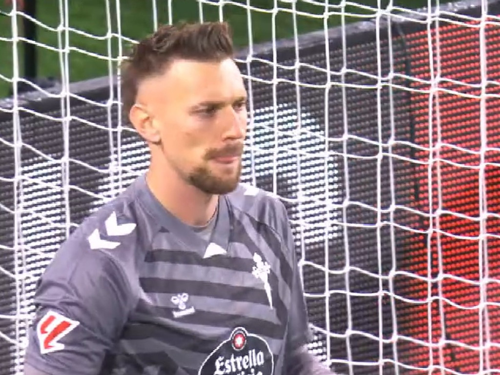 Antrenorul lui Ionuț Radu a găsit vinovații, după ce Barcelona i-a dat patru goluri Celtei Vigo