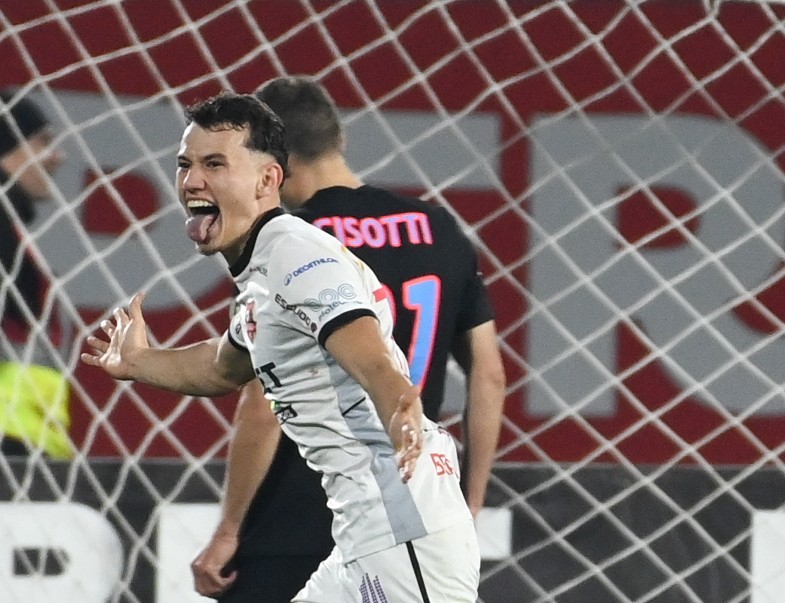 A marcat în poarta campioanei și așteaptă oferta: ”Orice jucător din România visează să joace la FCSB”